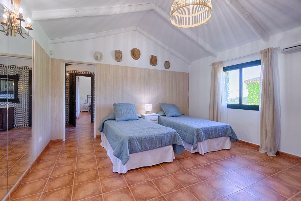 Hanami Finca Cumbres Borrascosas Estepona Exterior photo